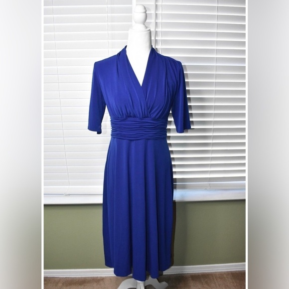 NWOT! Blue Evan Picone Women's Short Sleeve Faux Wrap Midi Dress - Size 4💛 - Picture 1 of 3